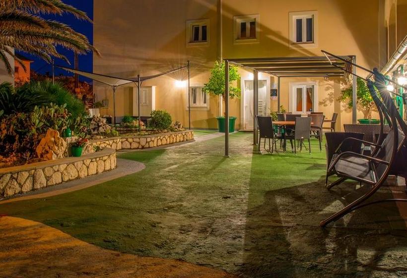 Bed and Breakfast Bed&Breakfast Tonka