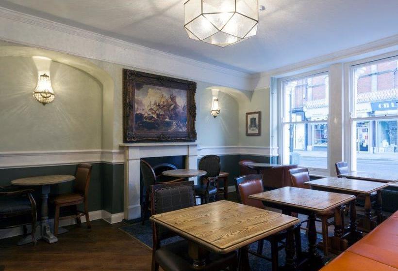 Hotel The Greyhound Wetherspoon 6