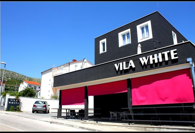 Hotel Villa White