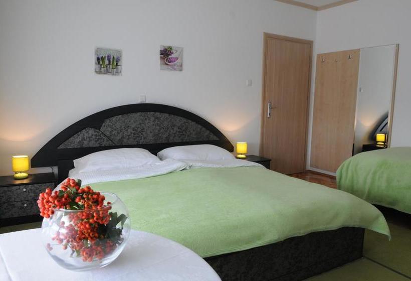 Bed and Breakfast Bed&Breakfast Rooms Stella