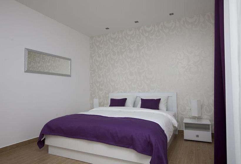 Bed & Breakfast Bed&Breakfast Rooms Ino 5