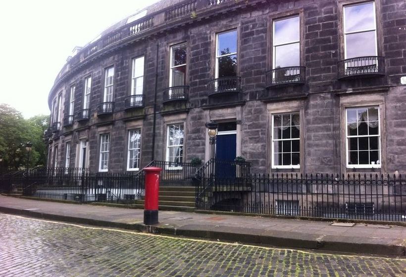 Pension Carlton Twelve