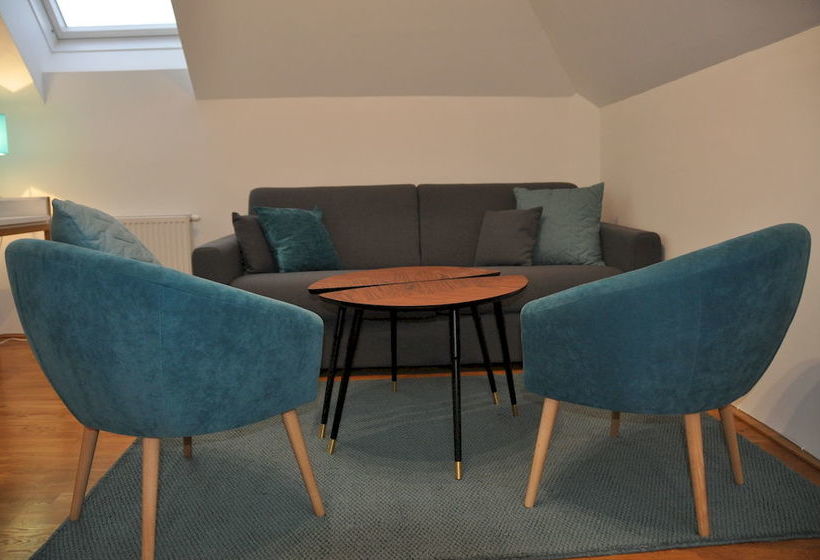 Servus Vienna Troststrasse