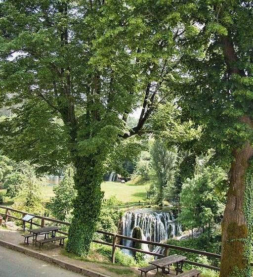 Bed and Breakfast Restaurant & Rooms Feniks 14