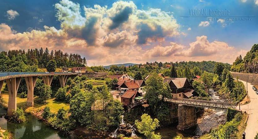 Bed and Breakfast Restaurant & Rooms Feniks 17