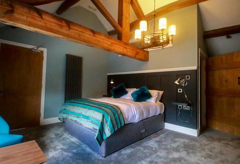 Hotel The Little George