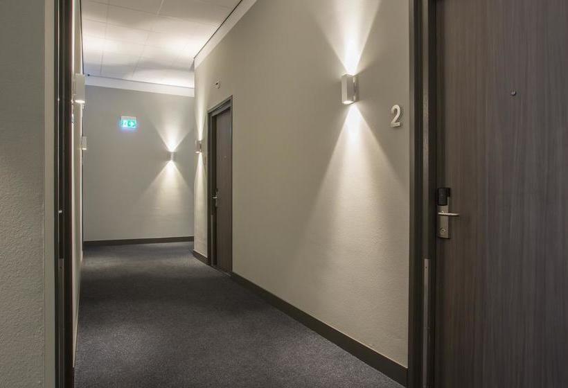 Hotel Markt Bladel 10