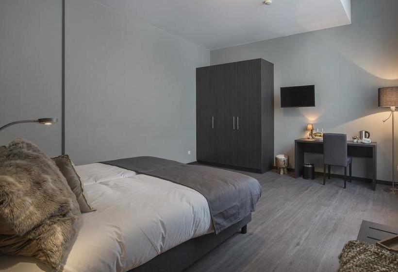 Hotel Markt Bladel 18