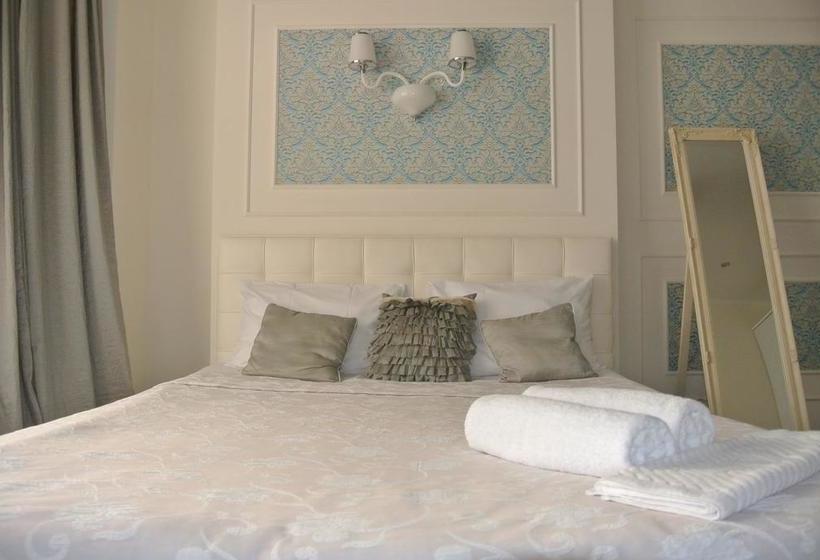 Mini Hotel On Poznyaky