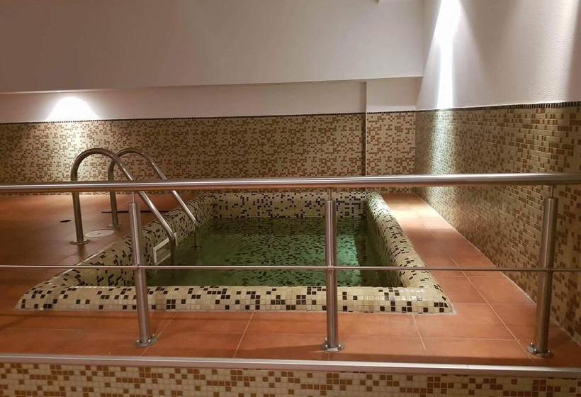 Hotel Lux Apartment 208