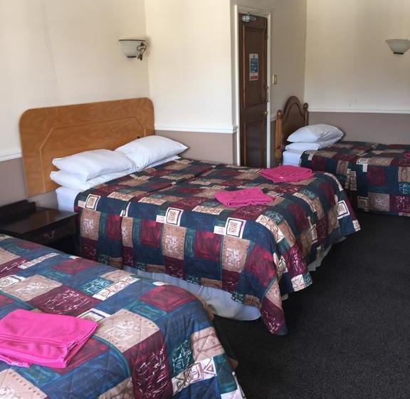 Hotel The Olde Swan 11