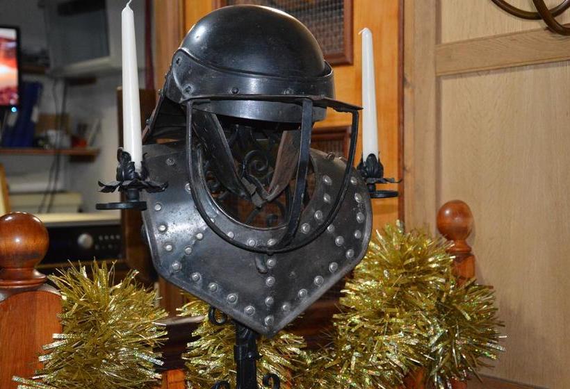 Cross Keys Hotel Chatteris 8