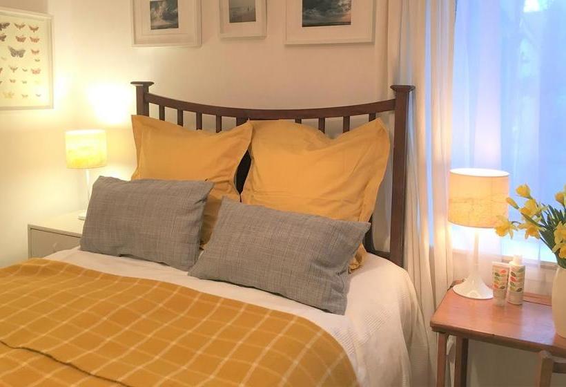 Bed & Breakfast No. 9 16