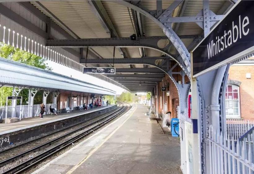 Bed & Breakfast No. 9 19