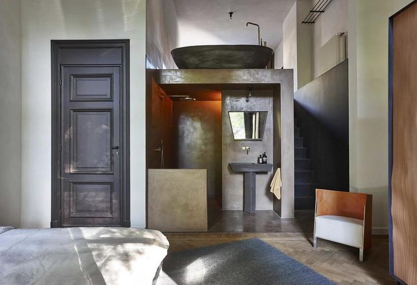 Bed and Breakfast Kind Of Oj