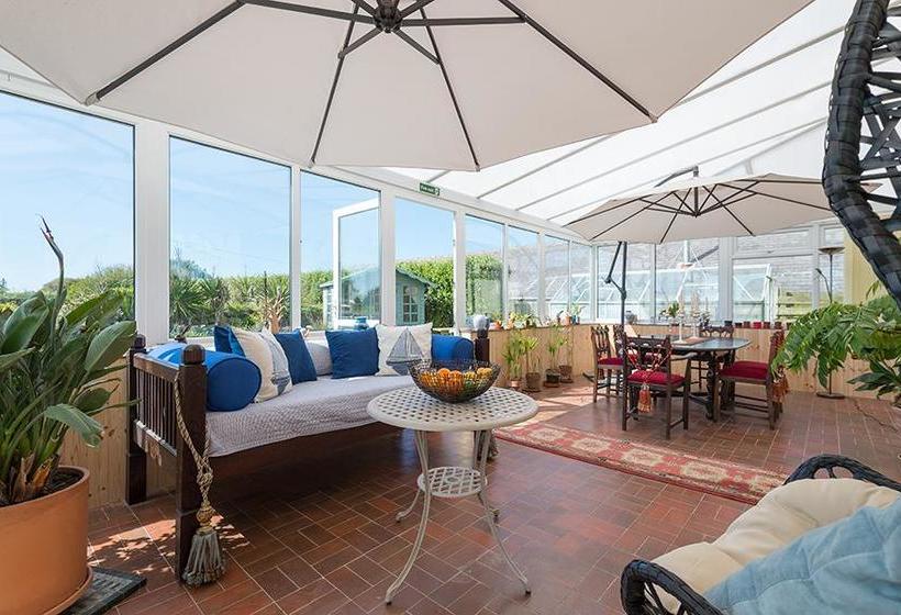 Bed and Breakfast Sennen Rise