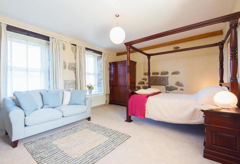 Bed & Breakfast Sennen Rise 5