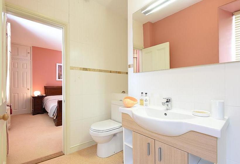 Bed & Breakfast Sennen Rise 9