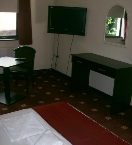 Hotel Red Admiral 17