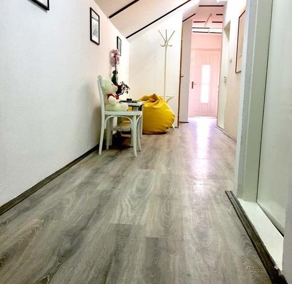 Bed and Breakfast Rooms Fm 5