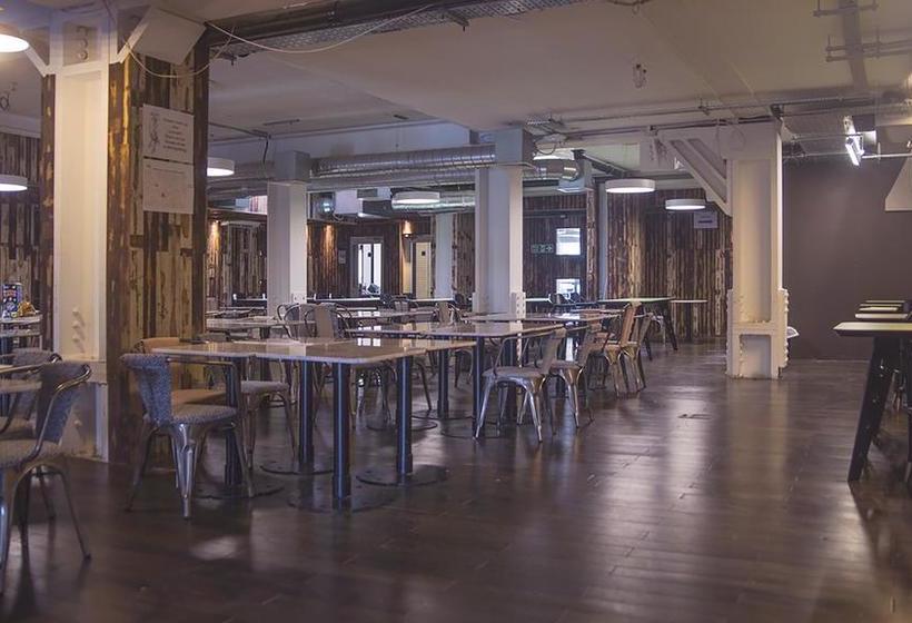 Hotel The Stay Club Colindale 1