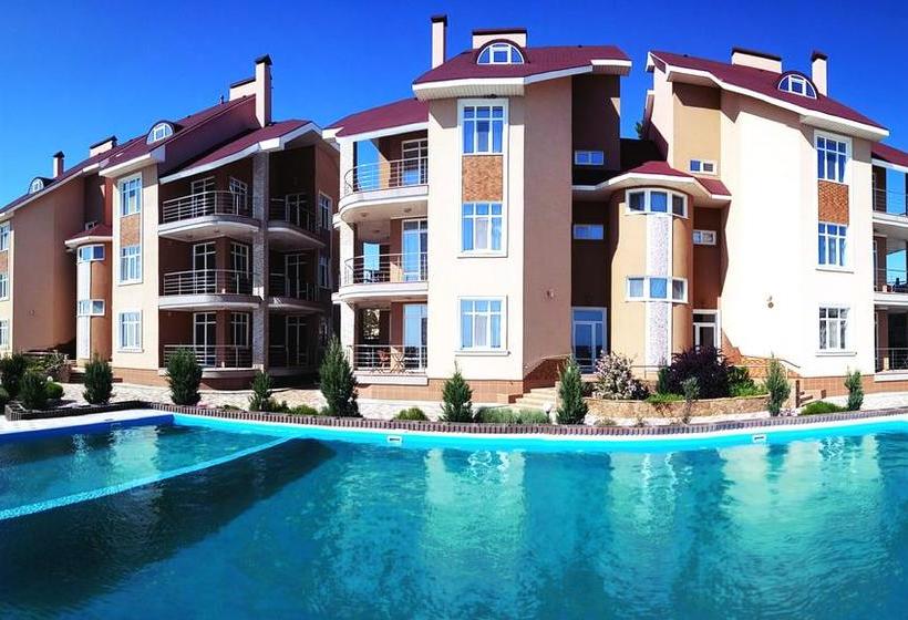 Resort Lux Cottages Alye Parusa