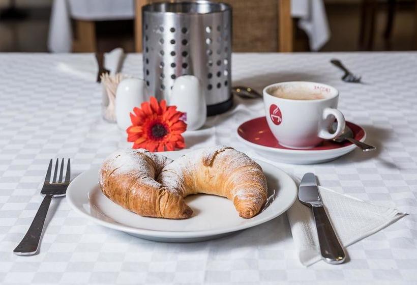 Bed and Breakfast Breitenlee