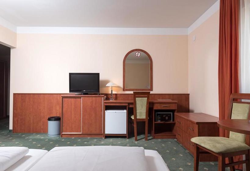 Bed and Breakfast Breitenlee 5