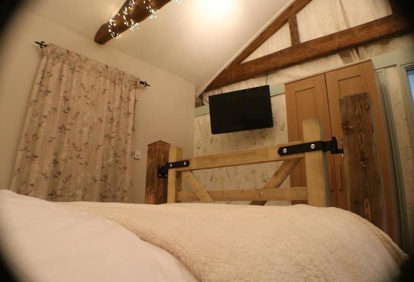 Bed and Breakfast Breaks Fold Farm The Old Peat House 2