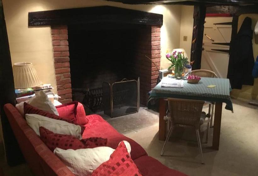 Bed and Breakfast Heathrow Cottages 1