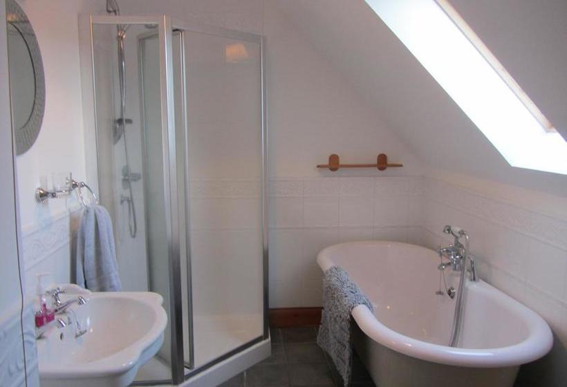 Seafar Bed & Breakfast 20