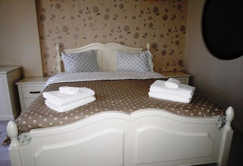 Hotel Romantic Boutique 13