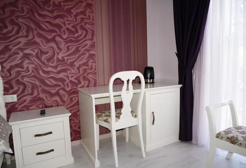 Hotel Romantic Boutique 19