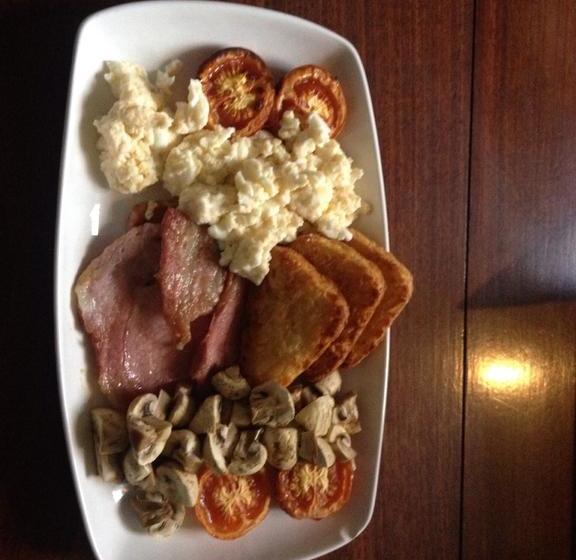 Hotel The Cornubia Inn 9