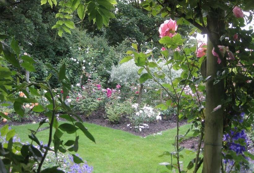 Barn Gallery Bed And Breakfast 15