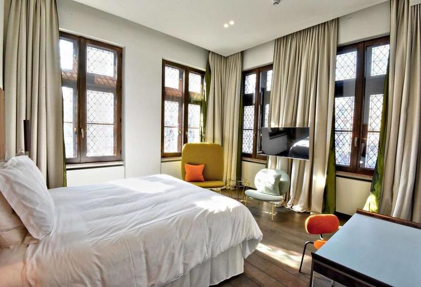 Hôtel The Fourth  Tafelrond