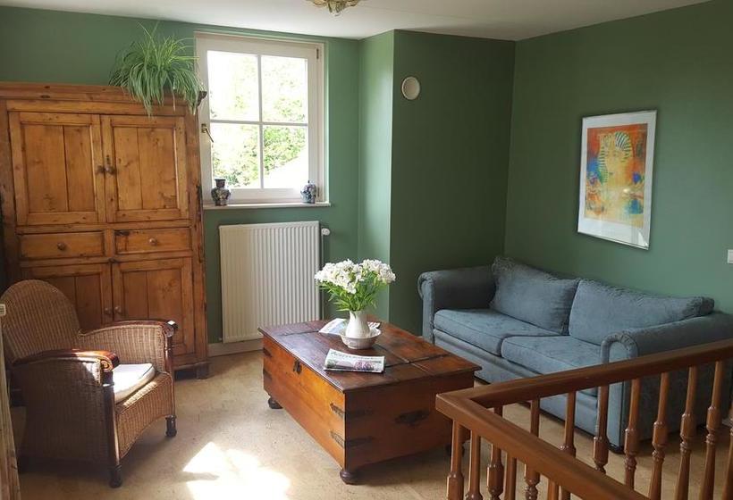 Bed and Breakfast Manor House