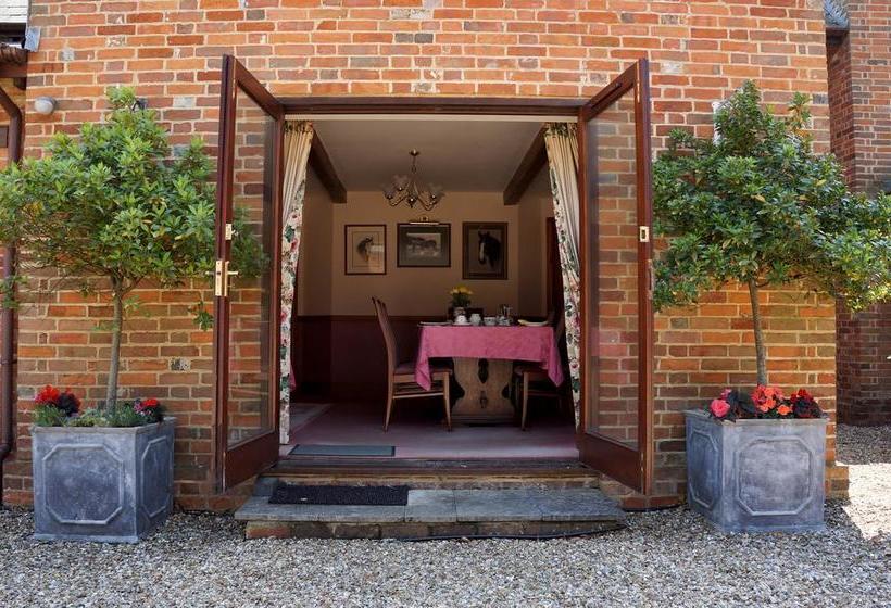 Bed and Breakfast The Olde Barn 8