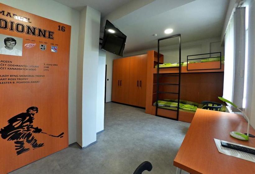 Sporthotel Zimní Stadion Bene?ov 2