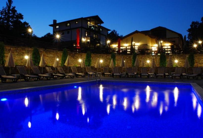 Resort Valdi Hill Complex