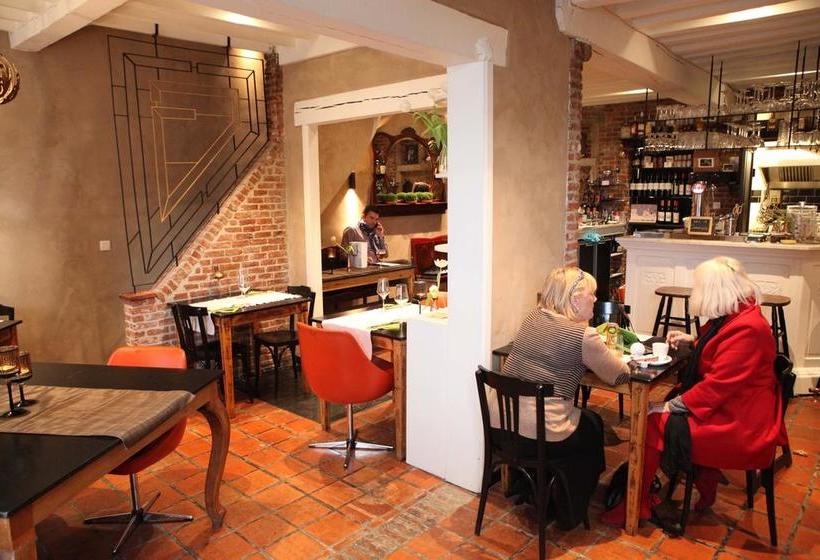 Bed and Breakfast Sablon Antwerp 19