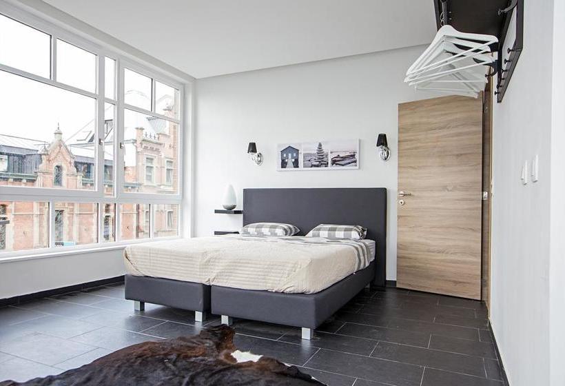 Bed and Breakfast Antwerp Harbour View