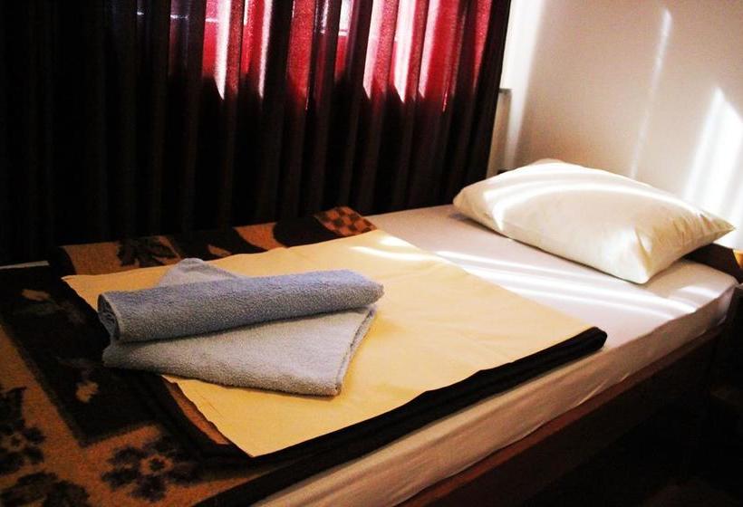 Motel Pansion Boston 2