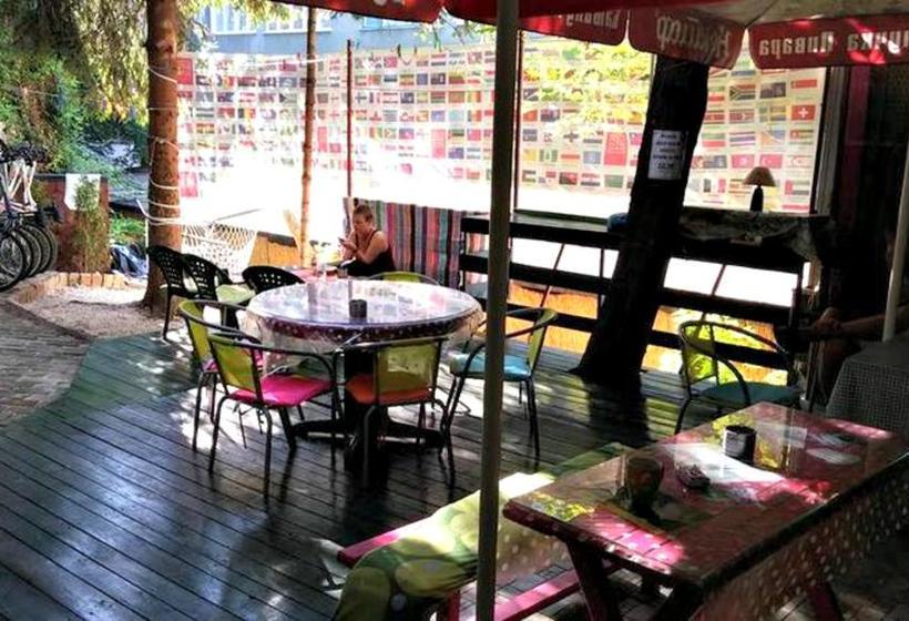 Hostel Balkan Han