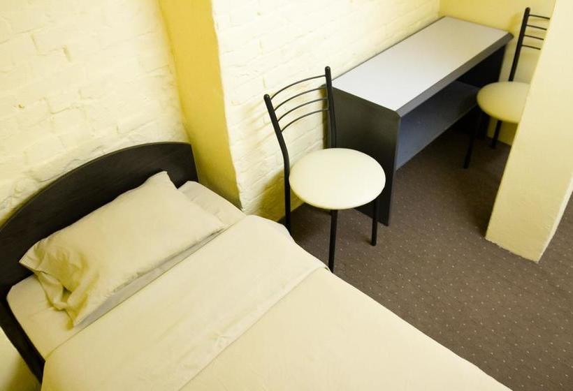 Hotel Saksahanskoho 12