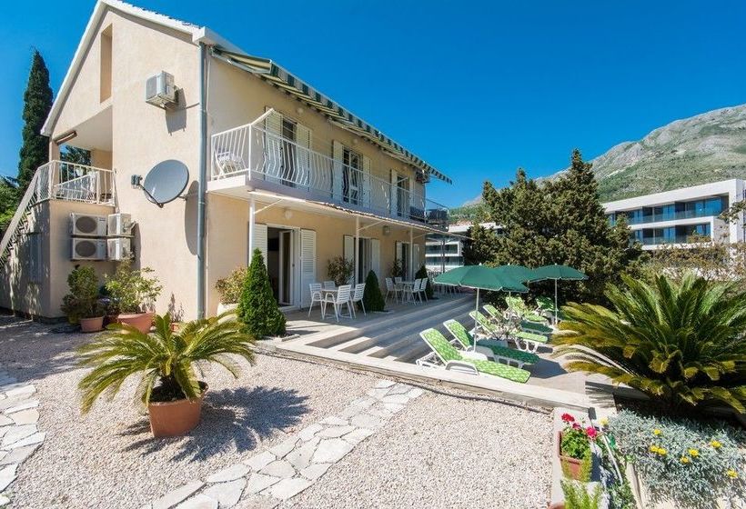 Apartments & Rooms Jokovic