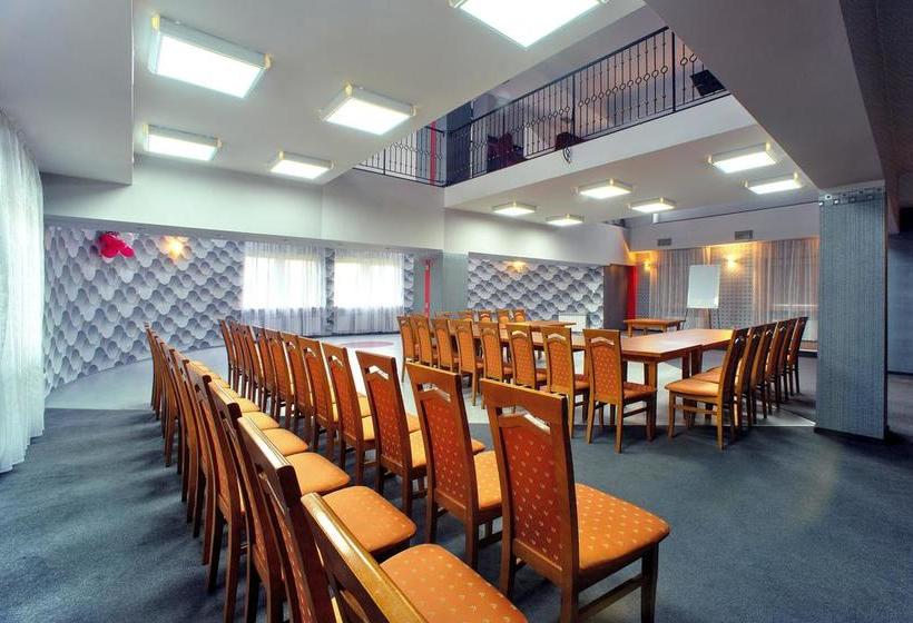 Hotel Sezam Machowa 12