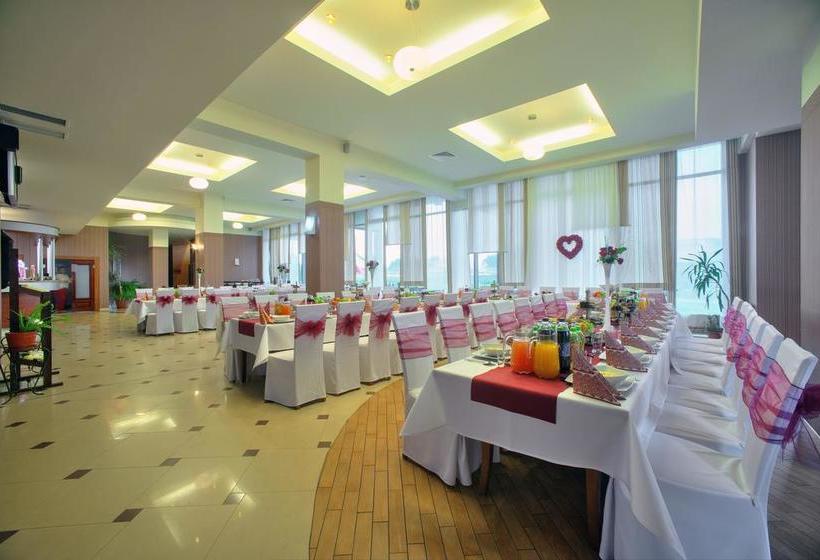 Hotel Sezam Machowa 15