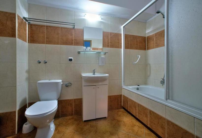 Hotel Sezam Machowa 19