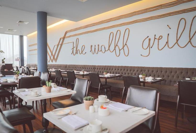 Titanic Hotel Belfast 2